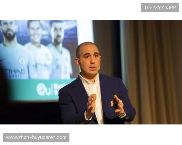 曼联CEO贝拉达宣布恢复圣诞派对,俱乐部成本削减后士气提升